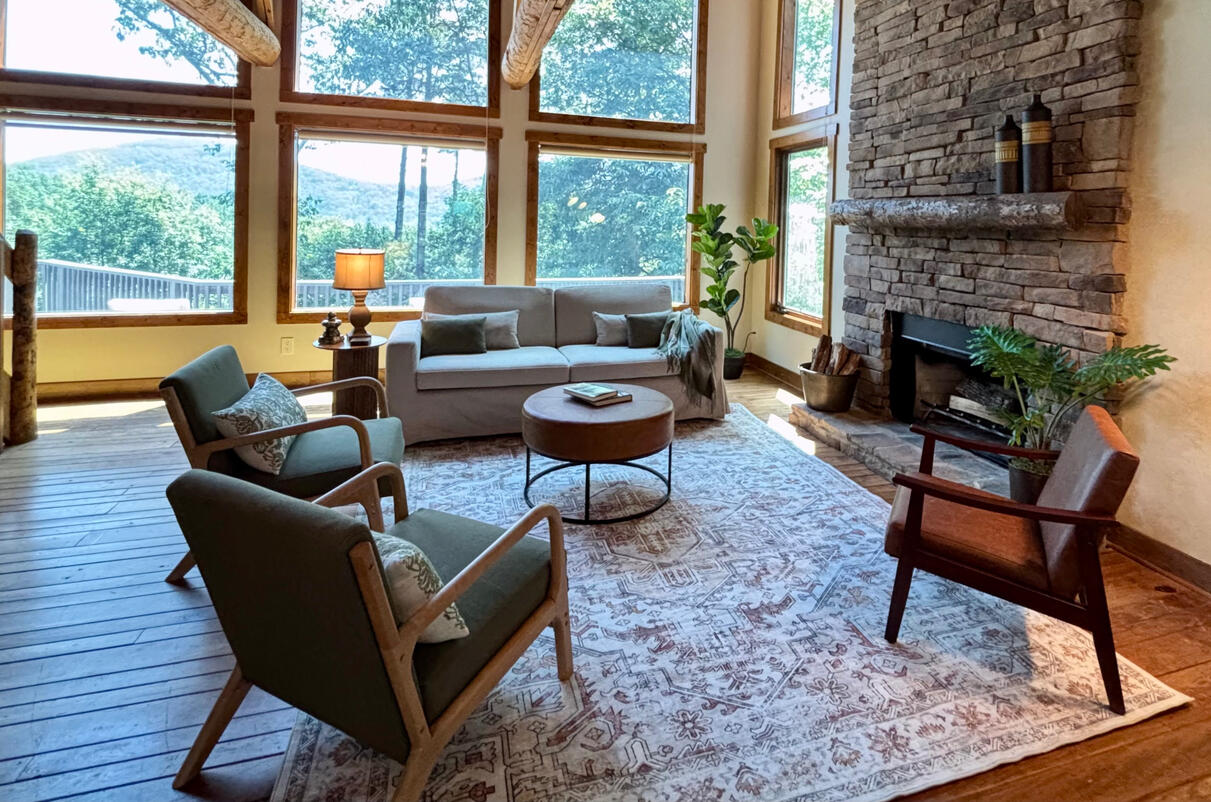 Big Canoe Staging Project / Living Room - Margot Weatherford EXP Realty