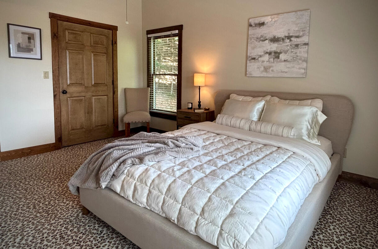 Big Canoe Staging Project / Main Bedroom - Margot Weatherford EXP Realty